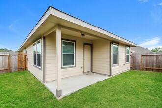25372 Claremont Hills Ln in Porter, TX - Building Photo - Building Photo