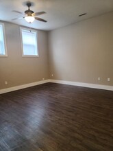 2212 E 12th St in Davenport, IA - Foto de edificio - Building Photo