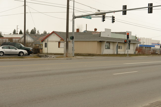 17018 E Sprague Ave in Veradale, WA - Building Photo - Building Photo