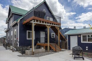 415 SW 7th St in Pendleton, OR - Building Photo