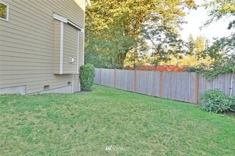 4418 137th Pl SE in Snohomish, WA - Foto de edificio - Building Photo
