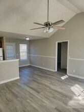 1008 Pin Oak Dr in Nashville, TN - Building Photo - Building Photo