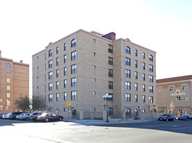 Union Plaza Apartments