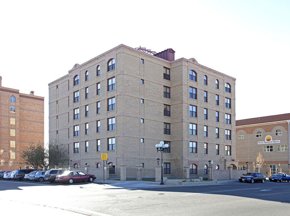 Union Plaza Apartments in Pueblo, CO - Building Photo