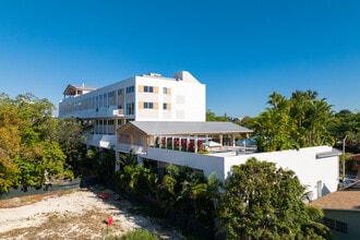 ELEMI in Miami, FL - Building Photo - Building Photo