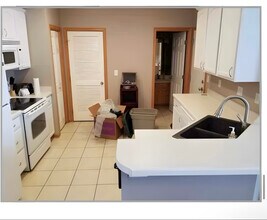 1019 NE Greenview Dr in Ankeny, IA - Building Photo - Building Photo