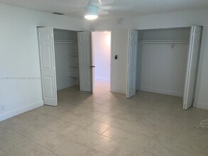 2525 Polk St in Hollywood, FL - Building Photo - Building Photo