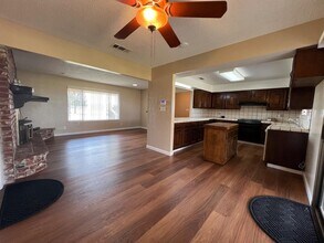 7828 S Del Rey Ave in Del Rey, CA - Building Photo - Building Photo