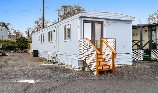 1908 W Marina Dr in Moses Lake, WA - Building Photo - Building Photo