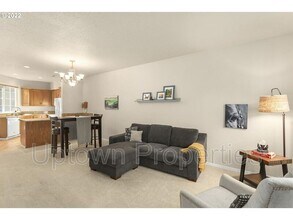 11720 SW Willet Terrace in Beaverton, OR - Building Photo - Building Photo