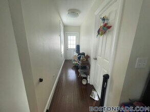 6 Rice St in Brookline, MA - Building Photo - Building Photo