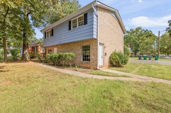 property at 1231 Hazel St