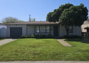 2236 Carol St in Modesto, CA - Building Photo