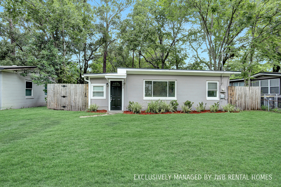 3343 Rosselle St in Jacksonville, FL - Foto de edificio