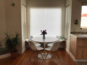 1106A Treat Ave, Unit A in San Francisco, CA - Building Photo - Building Photo