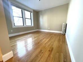 661 Huntington Ave, Unit #38 in Boston, MA - Building Photo - Building Photo