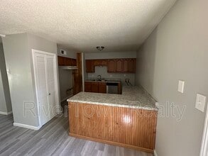 2895 Briarwood Dr in Horn Lake, MS - Building Photo - Building Photo