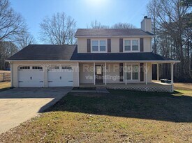 240 Carter Rd in Auburn, GA - Building Photo