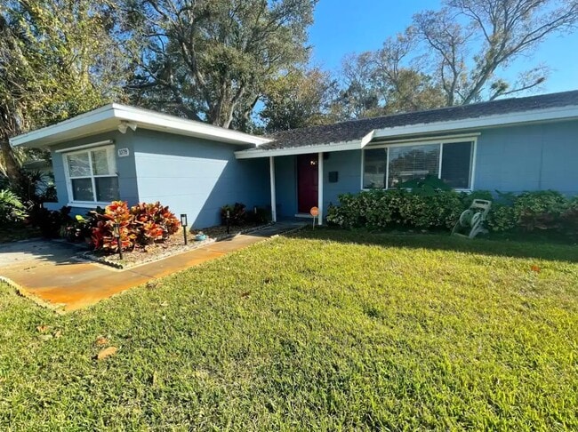 property at 1078 58th Ave S