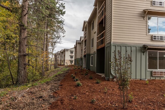 Evergreen Valley Apartments in McMinnville, OR - Foto de edificio - Interior Photo