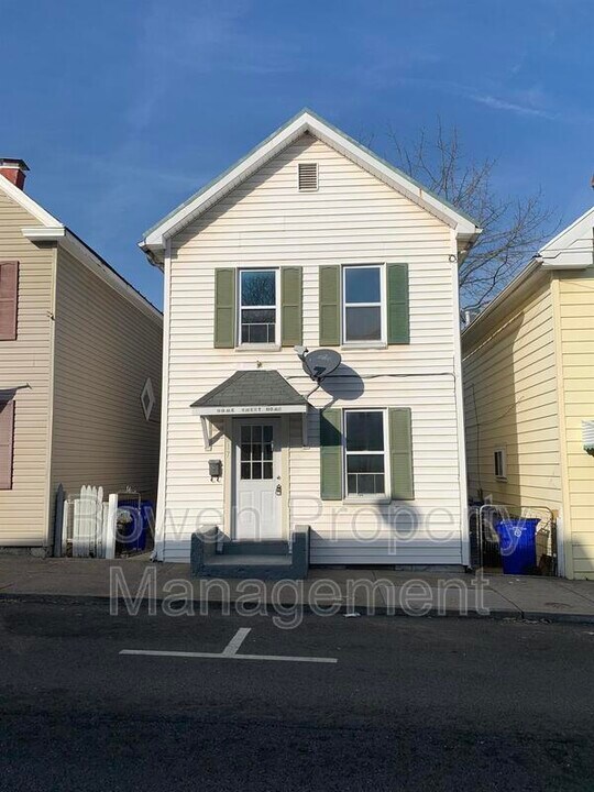 217 Alexander St in Hagerstown, MD - Building Photo