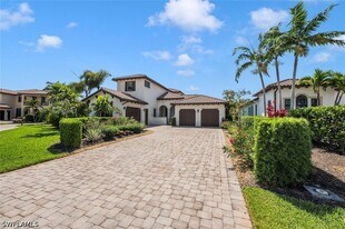 2343 Traditions Ct in Naples, FL - Building Photo
