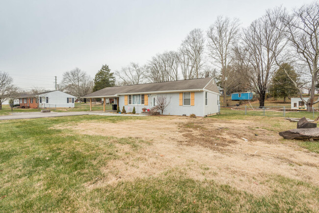 3611 Essary Dr in Knoxville, TN - Building Photo - Building Photo