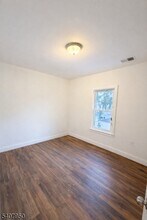 726 E 6th St in Plainfield, NJ - Building Photo - Building Photo