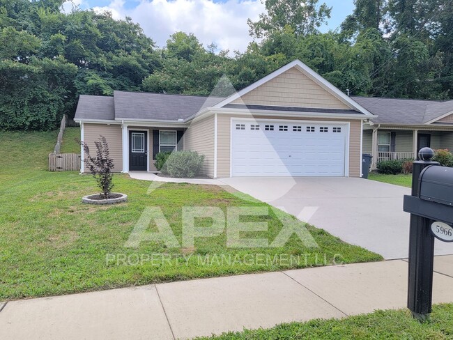 5966 Bearden View Lane in Knoxville, TN - Building Photo - Building Photo