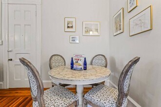 101 Union Ave in Saratoga Springs, NY - Foto de edificio - Building Photo