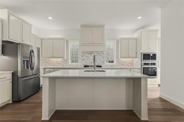 property at 15668 Gladeside Ave