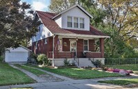 3061 Hull Ave in Cincinnati, OH - Foto de edificio - Building Photo