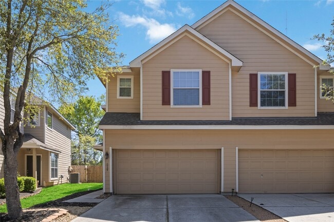 2939 Hackamore Hollow Ln