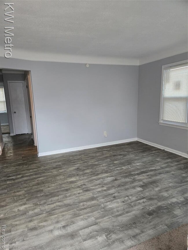 19341 Warwick St in Detroit, MI - Building Photo - Building Photo