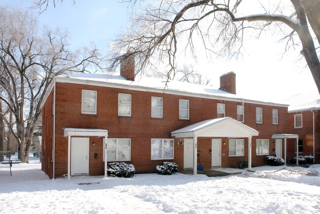 140-146 S Powell Ave in Columbus, OH - Foto de edificio - Building Photo