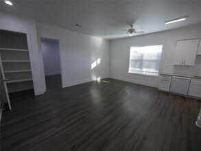 9013 Gabriel St in Houston, TX - Building Photo - Building Photo
