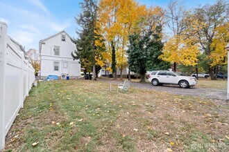 427 Benner St in Highland Park, NJ - Building Photo - Building Photo