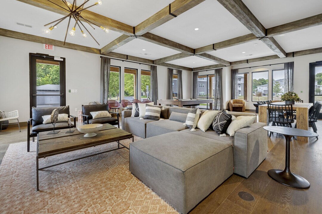 Retreat at Waterside in Greenville, SC - Foto de edificio