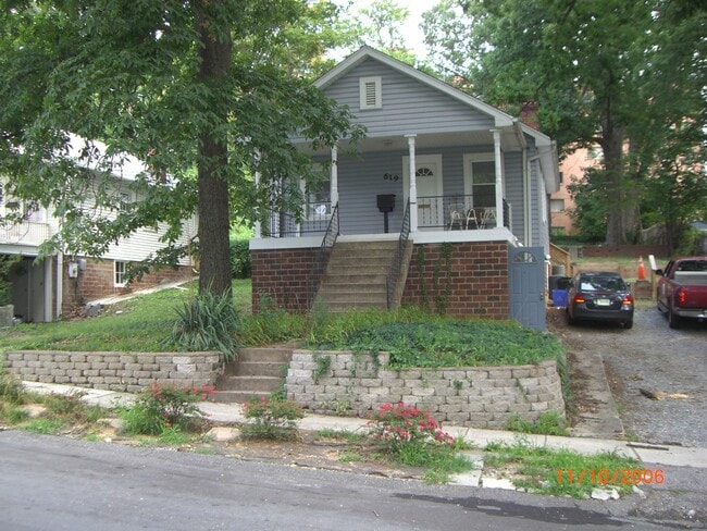 619 Mississippi Ave, Unit Upper Level