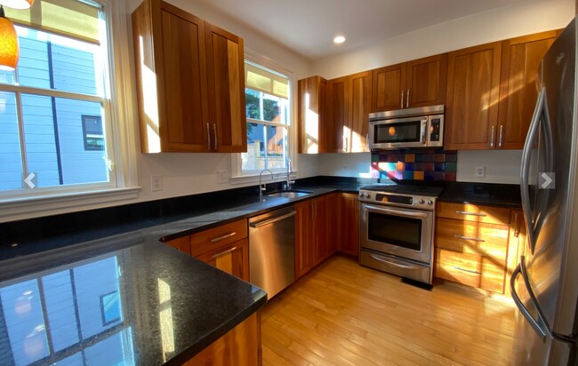 property at 267 Norfolk St