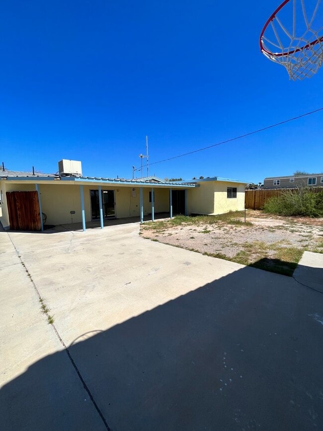 property at 4562 Pinta Dr