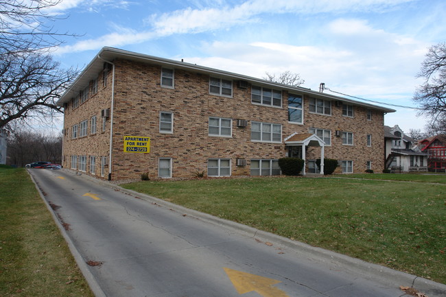 The Drake Apartments in Des Moines, IA - Foto de edificio - Building Photo