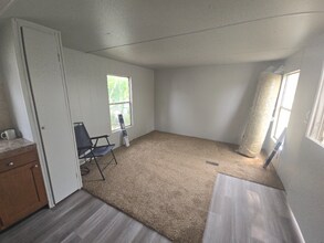 20 N Tilden Ave in Waterford Township, MI - Building Photo - Building Photo