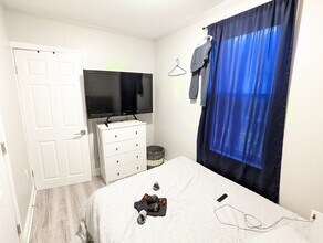 143 London St in Boston, MA - Building Photo - Building Photo