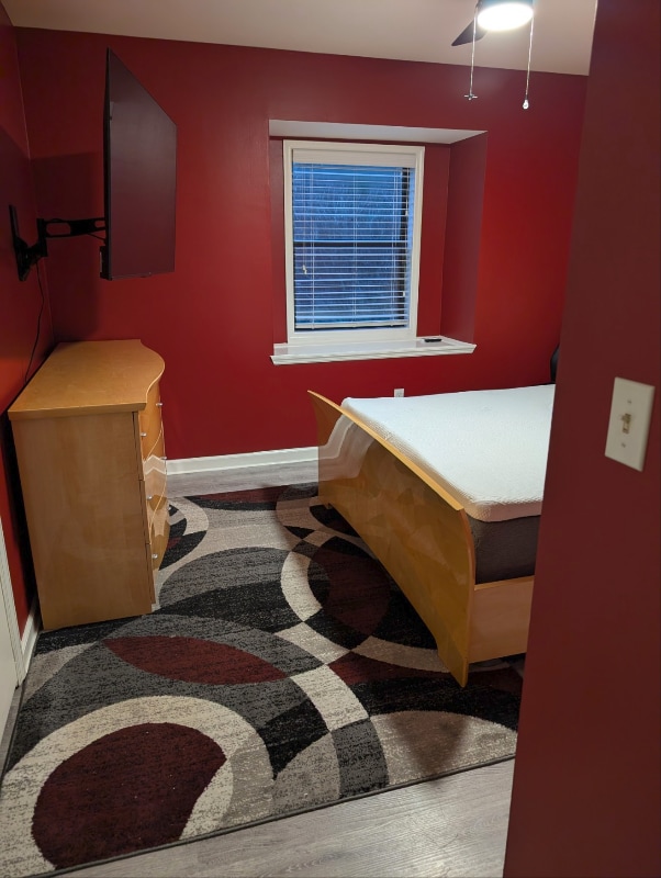 property at 16 Bramblewood Pl SW