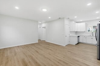 8120 Melrose Ln in El Cajon, CA - Building Photo - Building Photo