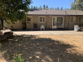 4701 Park Hill Dr in Placerville, CA - Building Photo