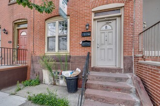 1914 N 17th St in Philadelphia, PA - Foto de edificio - Building Photo