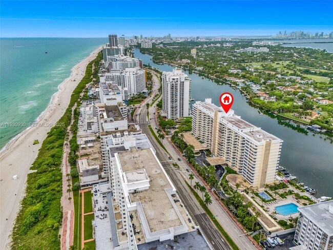 5600 Collins Ave in Miami Beach, FL - Building Photo - Building Photo