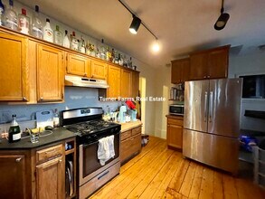 53 Lawn St, Unit 2 in Boston, MA - Building Photo - Building Photo